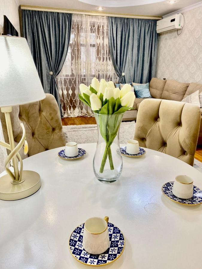 Просторная 3 Комнатная Квартира На Арбате Apartment Almaty Exterior photo